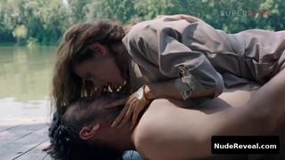 SONJA KOLACARIC nude in Mocvara