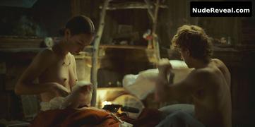 MARTYNA BYCZKOWSKA nude in Absolute Beginners