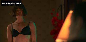 ELIZABETH HENSTRIDGE nude in Suspicion