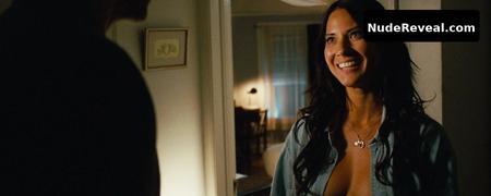 OLIVIA MUNN nude in The Babymakers