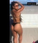 JOSETTY HURTADO nude in Soho Peru