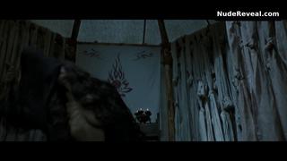 JEONG YU-MI nude in Queen Woo
