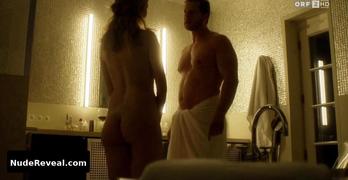 STEFANIE STAPPENBECK nude in Niemand ist eine Insel