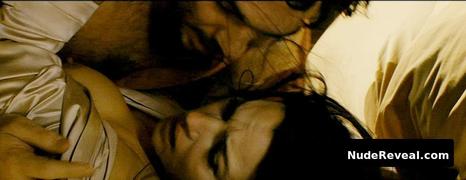 MONICA BELLUCCI nude in Don