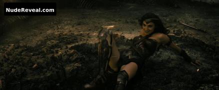 GAL GADOT nude in Batman v Superman: Dawn of Justice