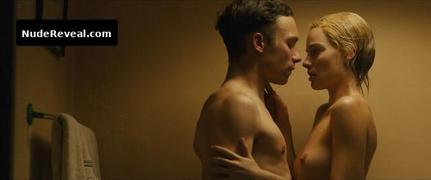 MARGOT ROBBIE nude in Dreamland