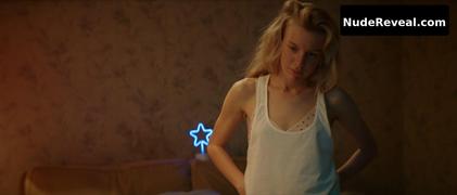 ELENA TRONINA nude in Happy End