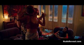 LAURA OSMA nude in Blocco 181