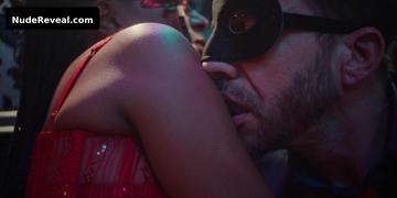 SOFIA ARRUDA nude in O Clube