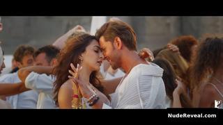 KIARA ADVANI nude in War 2