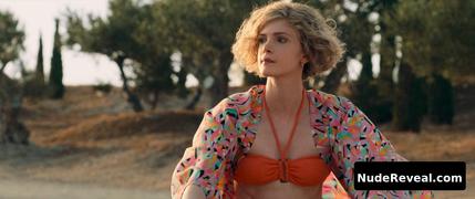 ELENA KAMPOURIS nude in My Big Fat Greek Wedding 3