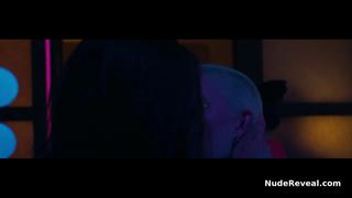 HANNA MENSINK nude in 2dezit