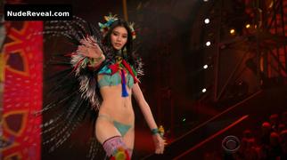 MING XI nude in The Victoria