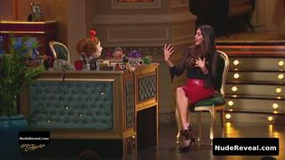 YASMINE SABRY nude in Abla Fahita Live from the Duplex