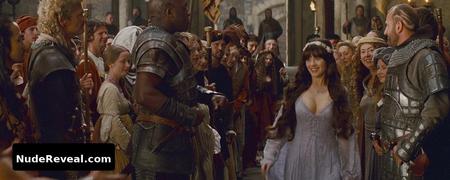 ZOOEY DESCHANEL nude in Your Highness
