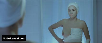 PENELOPE CRUZ nude in Ma ma