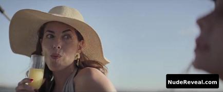 ESTER EXPOSITO nude in Lost in the Night
