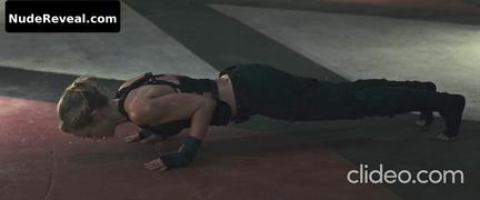 EMILY BLUNT nude in Edge Of Tomorrow
