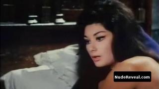 EDWIGE FENECH nude in Sexy Susan Sins Again