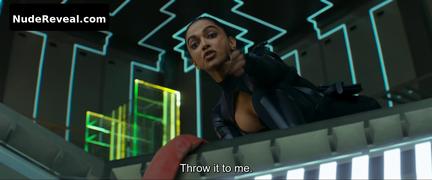 DEEPIKA PADUKONE nude in Pathan