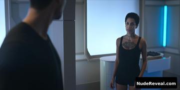 DOMINIQUE TIPPER nude in The Expanse