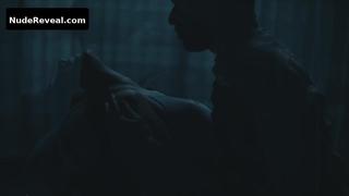 MANJARI PHADNIS nude in Fuh se Fantasy