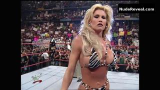 SABLE nude in WWE Monday Night RAW
