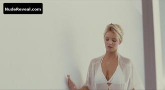 VIRGINIE EFIRA nude in Le Siffleur