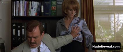 JAMIE LEE CURTIS nude in Fierce Creatures