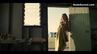 PHOEBE TONKIN nude in Kid Snow