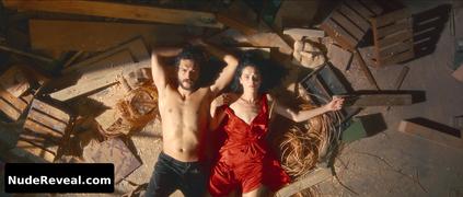 FUNDA ERYIGIT nude in Ashes