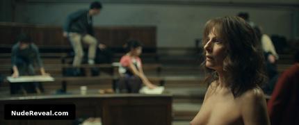 KARIN VIARD nude in Maria Reve