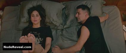 KAREENA KAPOOR nude in Good Newwz