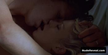 TARA REID nude in Devil