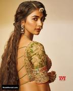 POOJA HEGDE nude in Housefull 4