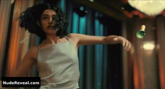 DIANA SILVERS nude in The Killer