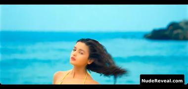 ALIA BHATT nude in Student Of The Year