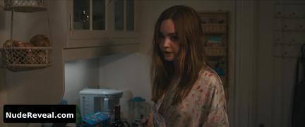 LIANA LIBERATO nude in Scream VI