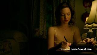 HOLLIDAY GRAINGER nude in Bonnie and Clyde