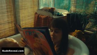 ANNA SZYMANCZYK nude in X-Rated Queen