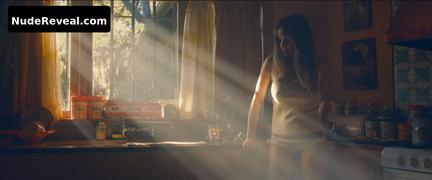 CAROLINA ARDOHAIN nude in Desire