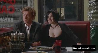WINONA RYDER nude in Sex and Death 101