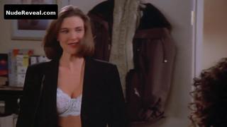 BRENDA STRONG nude in Seinfeld