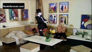 BRIGITTE LAHAIE nude in Enquetes
