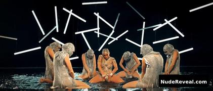 JENNIFER LOPEZ nude in El Anillo