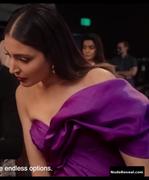 ANUSHKA SHARMA nude in Pk