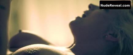 LAURA SEPUL nude in The Courier