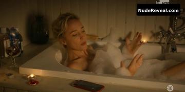 HELENE DE FOUGEROLLES nude in Balthazar