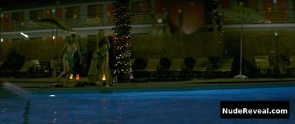 AMANDA SEYFRIED nude in Alpha Dog
