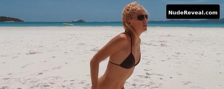 KATE HUDSON nude in Fool